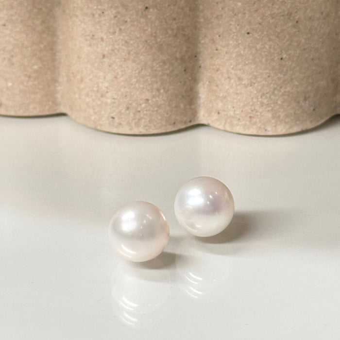 10K Yellow Gold Freshwater Cultured Pearl Earring with GRC Certificate