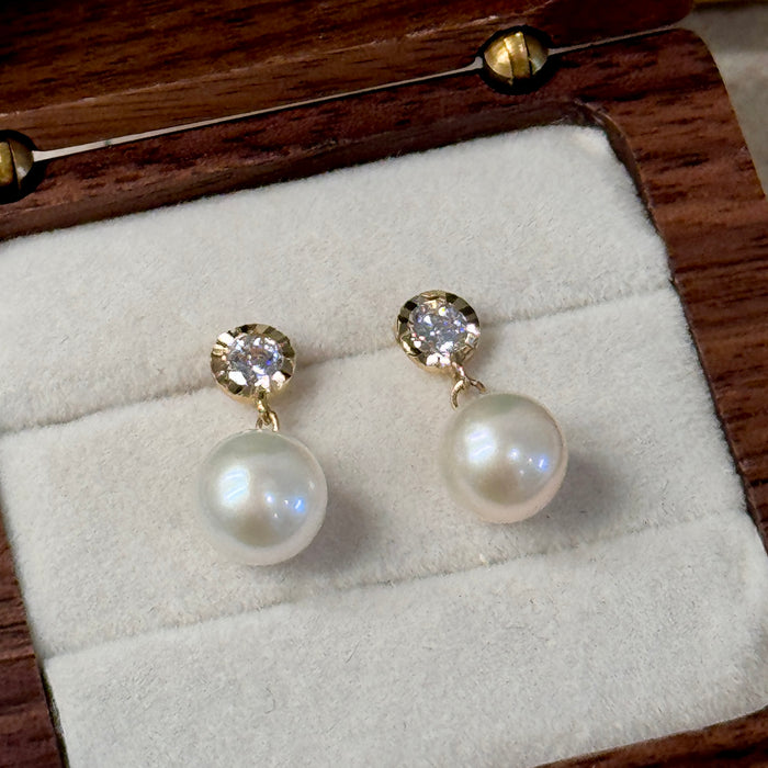 10K Yellow Gold Bubble Drop Freshwater Pearl Earring
