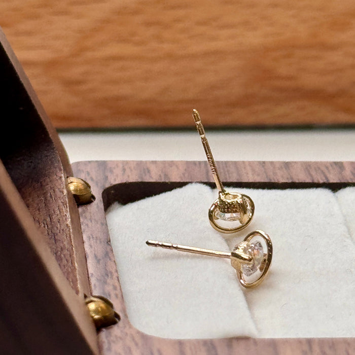 10K Yellow Gold Mini Saturn Stud Earring