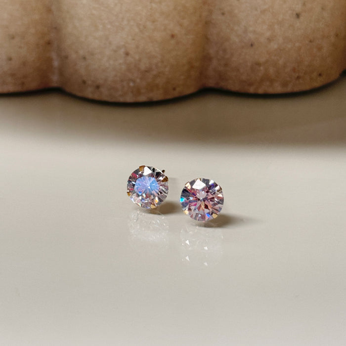 10K Yellow Gold Round 7MM Cubic Zirconia Stud Earring
