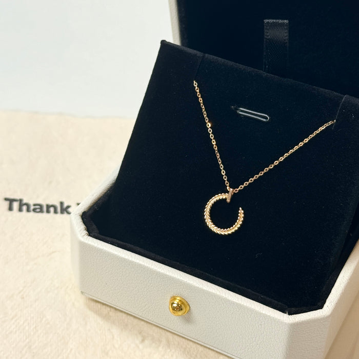 14K Yellow Gold Fashion Design C Women Necklace