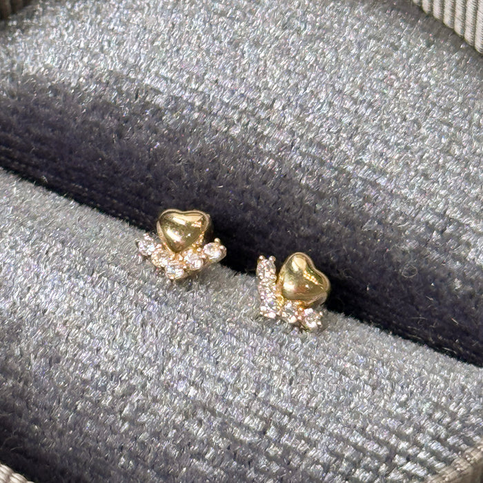 10K Yellow Gold Love Design Stud Earring