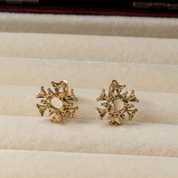 10K Yellow Gold Snowflake Earclip Earring