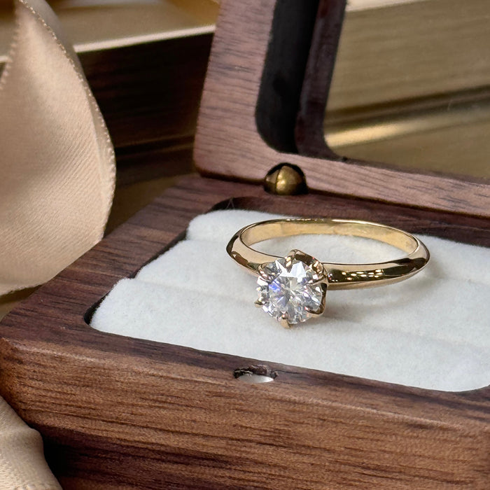 (PREORDER) 14K Yellow Gold 1.27ct Moissanite Wedding Solitaire Engagament Ring