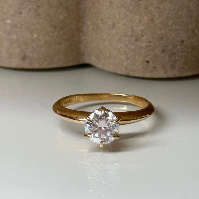 (PREORDER) 14K Yellow Gold 1.27ct Moissanite Wedding Solitaire Engagament Ring