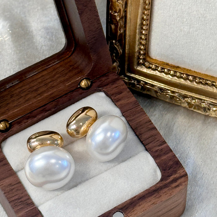 (PREORDER) 14K Yellow Gold Freshwater Pearl Drop Earring