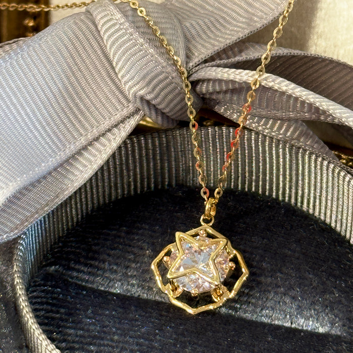 (PREORDER) 14K Yellow Gold Lucky Star Necklace