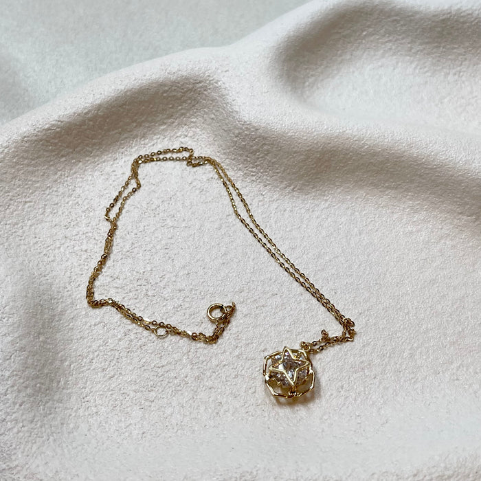(PREORDER) 14K Yellow Gold Lucky Star Necklace