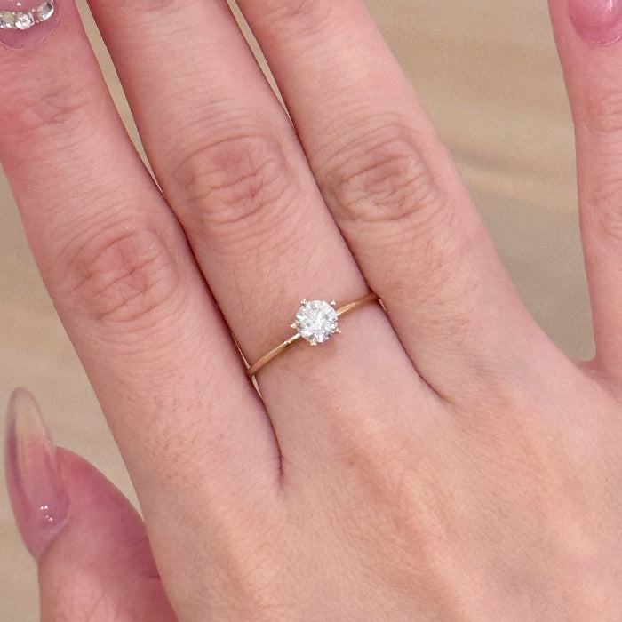 (PREORDER) 14K Yellow Gold Classic 0.7ct Engagement Ring