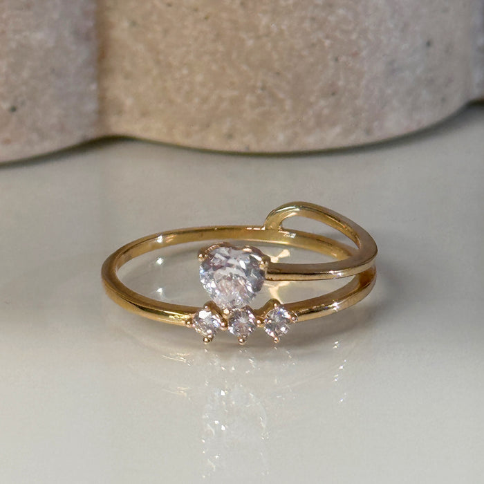 14K Yellow Gold Heart Shape and Three Stones  Ring