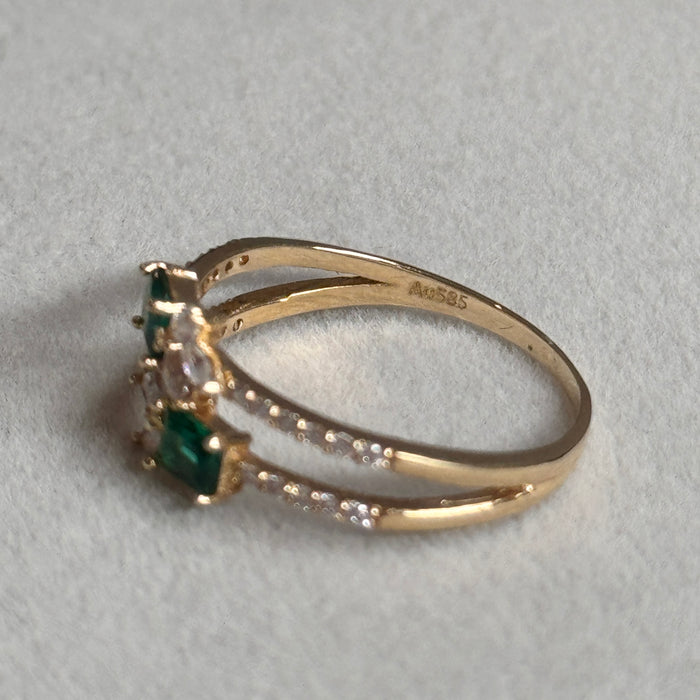 14K Yellow Gold Luxury Design Ring