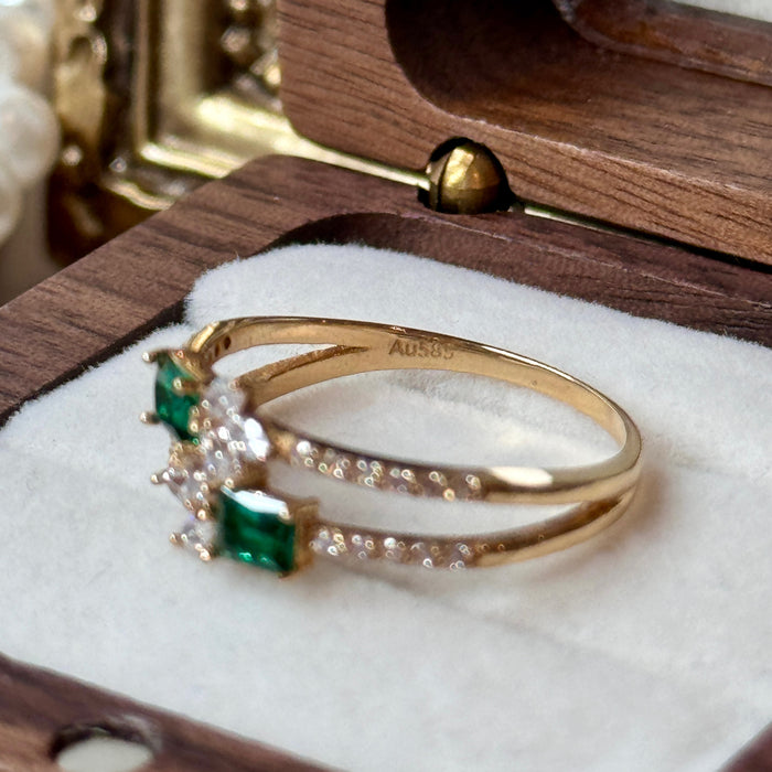 14K Yellow Gold Luxury Design Ring