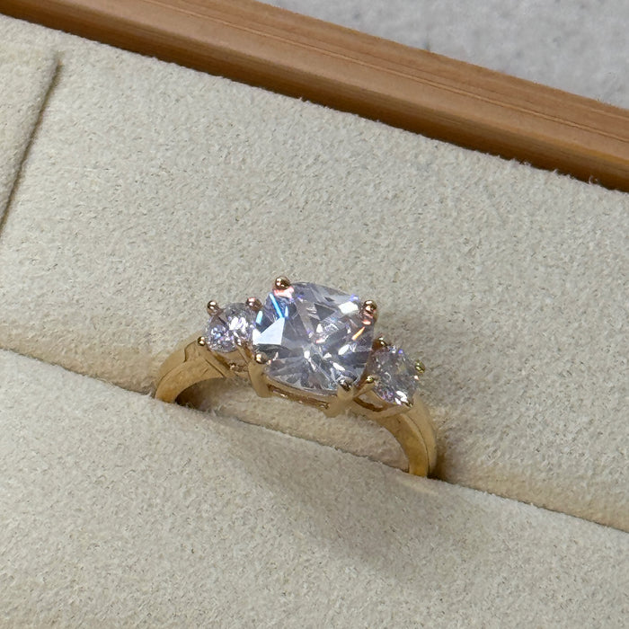 (PREORDER) 14K Yellow Gold Three Stones Engagement Ring