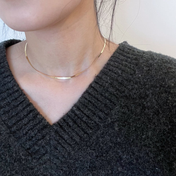14K Solid Yellow Gold Flat Necklace Unisex