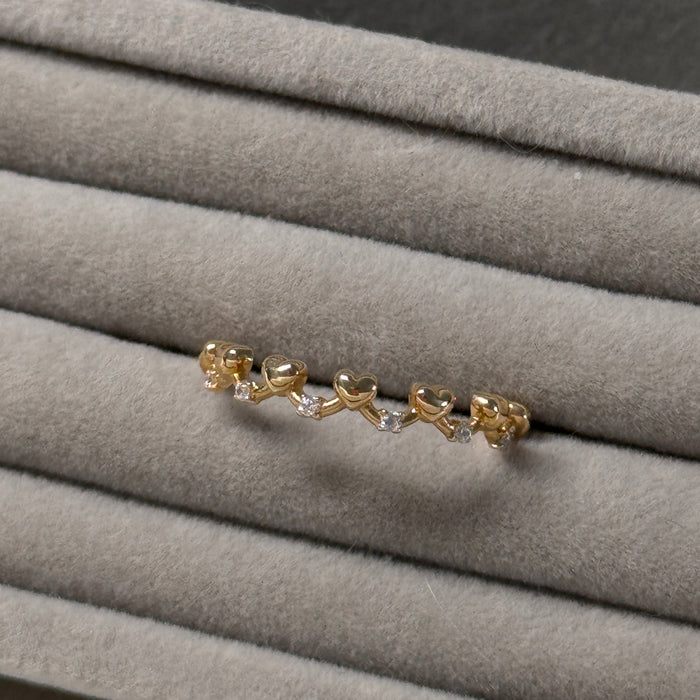 14K Yellow Gold Band of Heart Ring