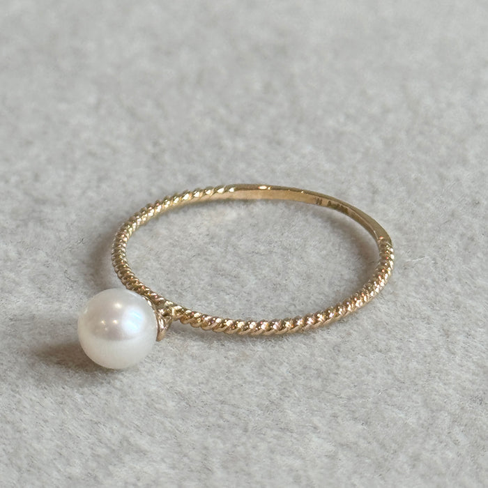 (PREORDER) 14K Solid Yellow Gold Pearl Dangle Ring with Twist Band