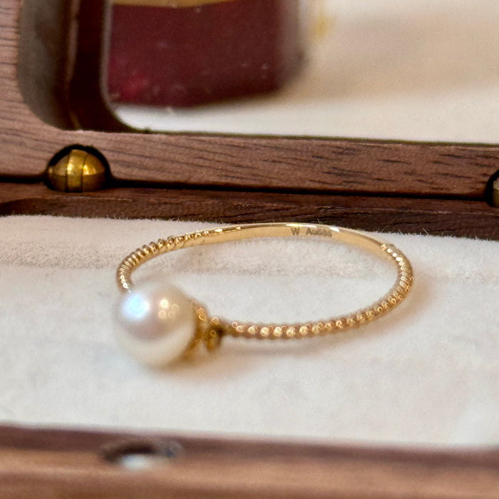 (PREORDER) 14K Solid Yellow Gold Pearl Dangle Ring with Twist Band