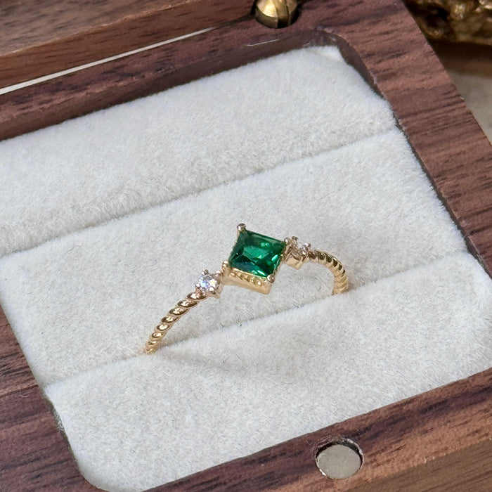 (PREORDER) 14K Yellow Gold Square Green Gems Solitaire Ring