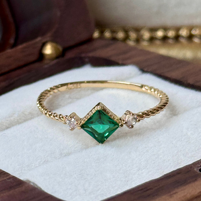 (PREORDER) 14K Yellow Gold Square Green Gems Solitaire Ring