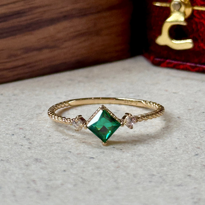 (PREORDER) 14K Yellow Gold Square Green Gems Solitaire Ring