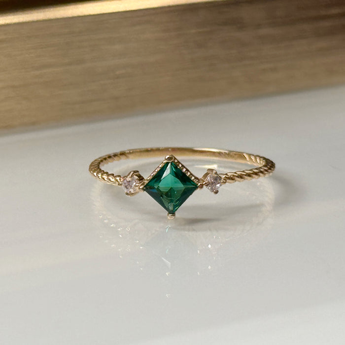 (PREORDER) 14K Yellow Gold Square Green Gems Solitaire Ring