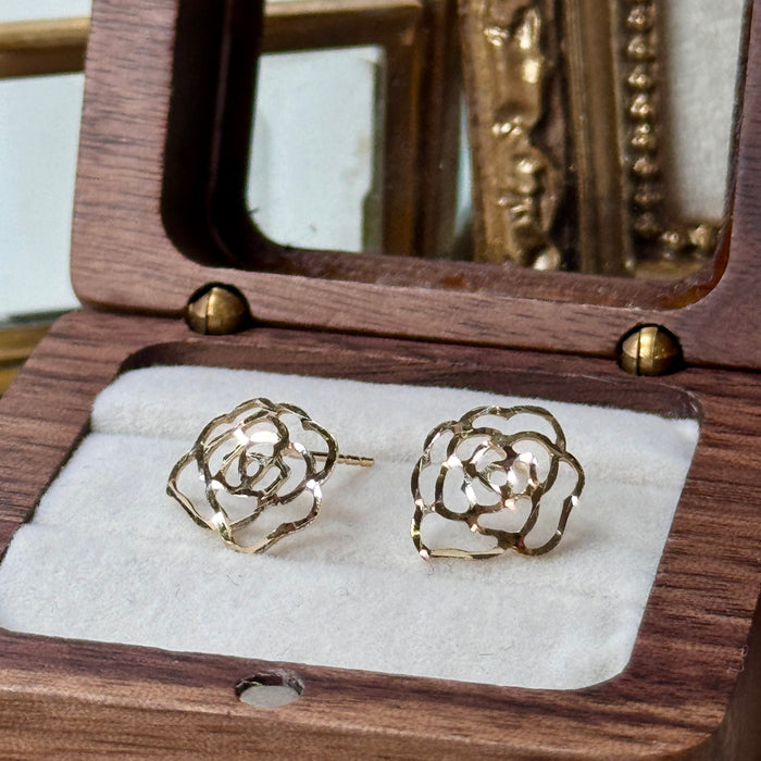 10K Yellow Gold Flower Rose Stud Earring