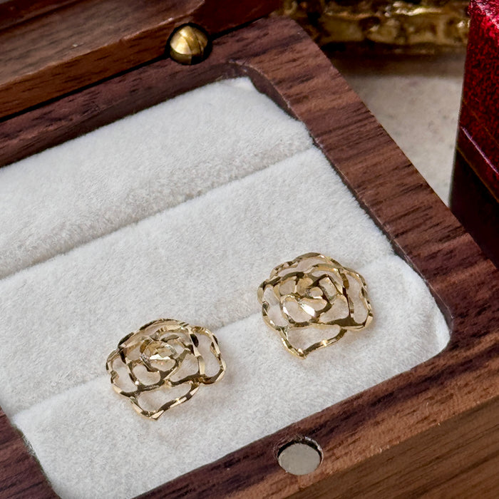 10K Yellow Gold Flower Rose Stud Earring