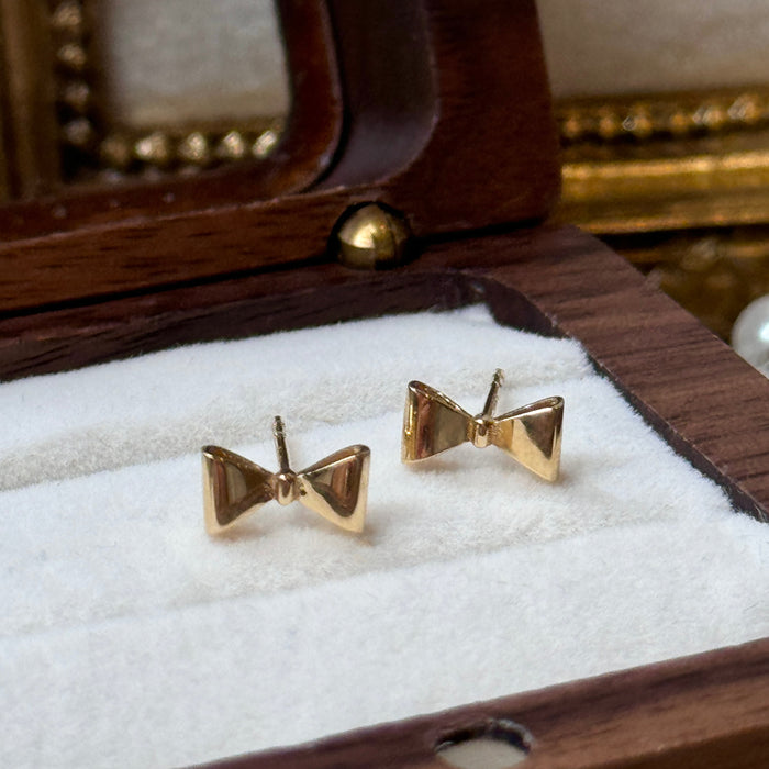 (PREORDER) 10K Yellow Gold Solid Bow Stud Earring