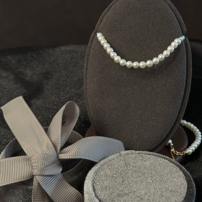 14K Yellow Gold Classic White Freshwater Non-bead Pearl Choker Necklace with GRC Certificate