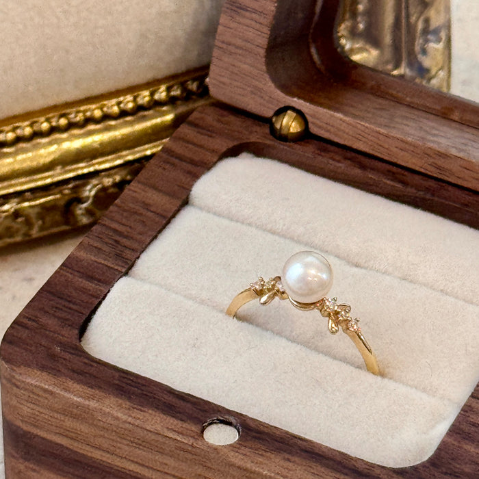14K Yellow Gold Solitaire Design Freshwater Pearl Ring