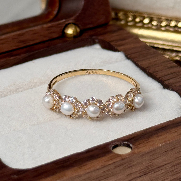 (PREORDER) 14K Yellow Gold Luxury Halo Design Freshwater Pearl Ring