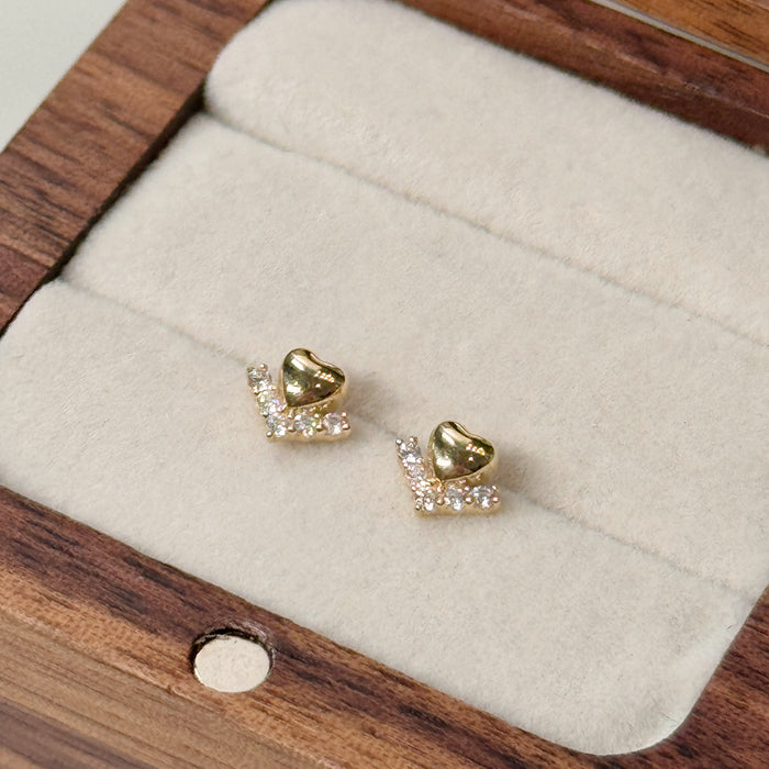 10K Yellow Gold Love Design Stud Earring