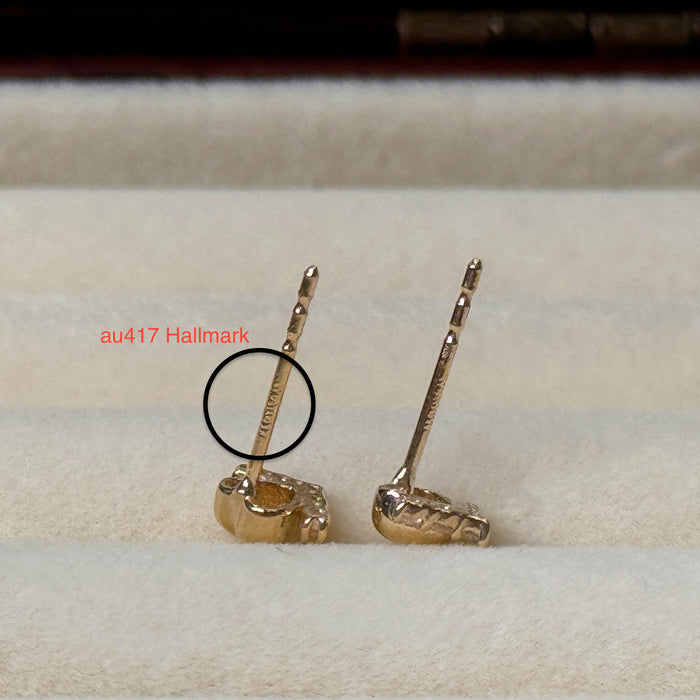 10K Yellow Gold Love Design Stud Earring
