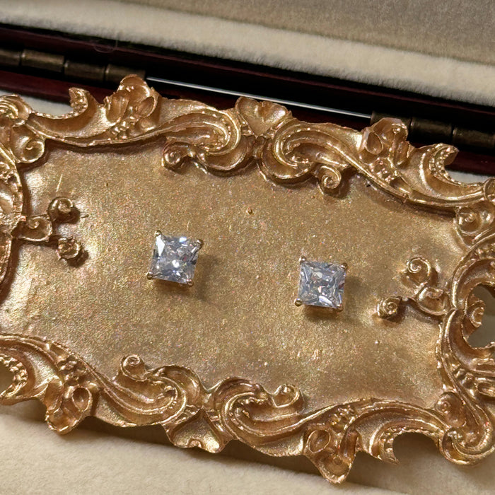 10K Yellow Gold Square 5MM Cubic Zirconia Stud Earring