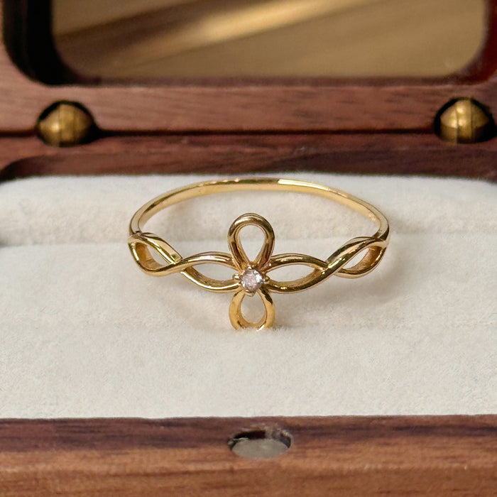 14K Yellow Gold Floral Blooming Flower Ring