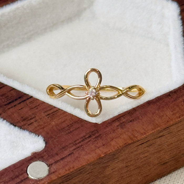 14K Yellow Gold Floral Blooming Flower Ring