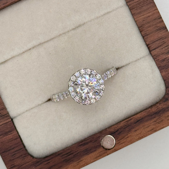 10K White Gold 1 Carat Moissanite Round Halo Engagement Ring