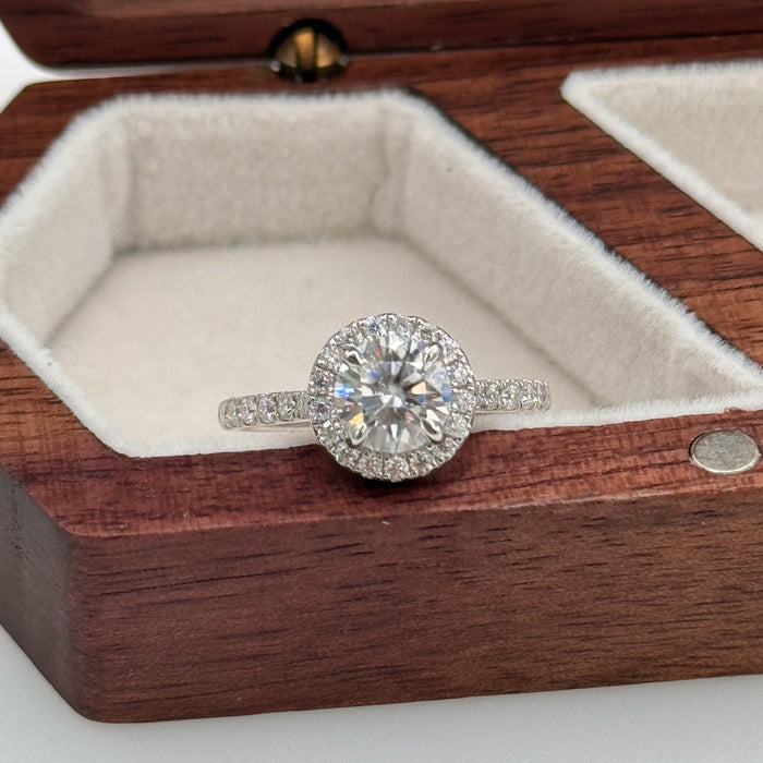 10K White Gold 1 Carat Moissanite Round Halo Engagement Ring