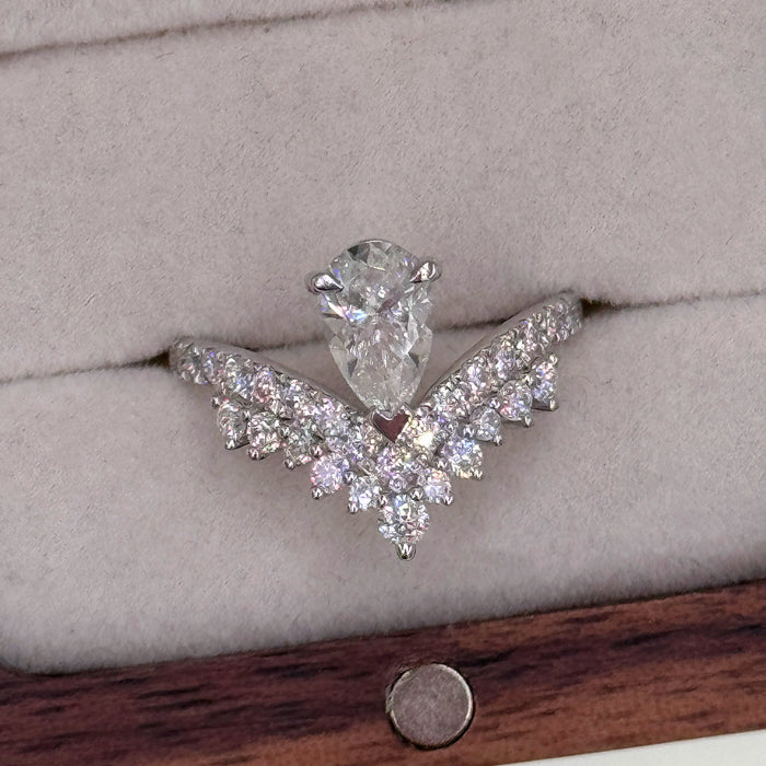 10K White Gold 1 Carat Water Drop Shape VVS1 Moissanite Engagement Ring
