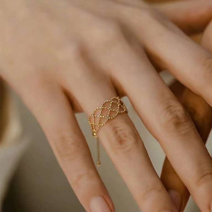 (PREORDER) 14K Yellow Gold Adjustable Chain Ring
